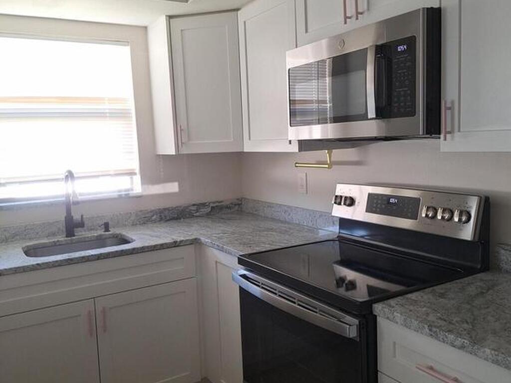 592 N Wickham Road, Melbourne, FL 32935