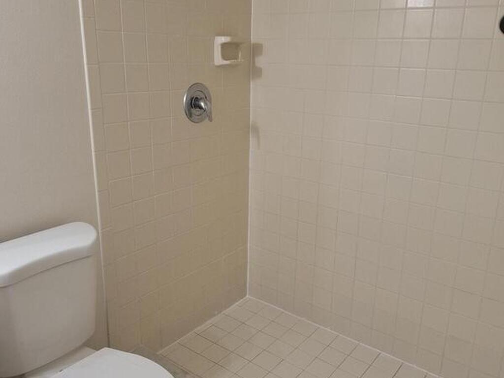 592 N Wickham Road, Melbourne, FL 32935