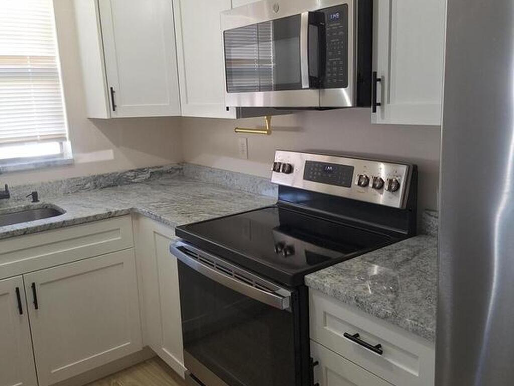 592 N Wickham Road, Melbourne, FL 32935