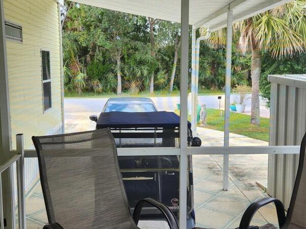 513 Lake Drive, Titusville, FL 32780