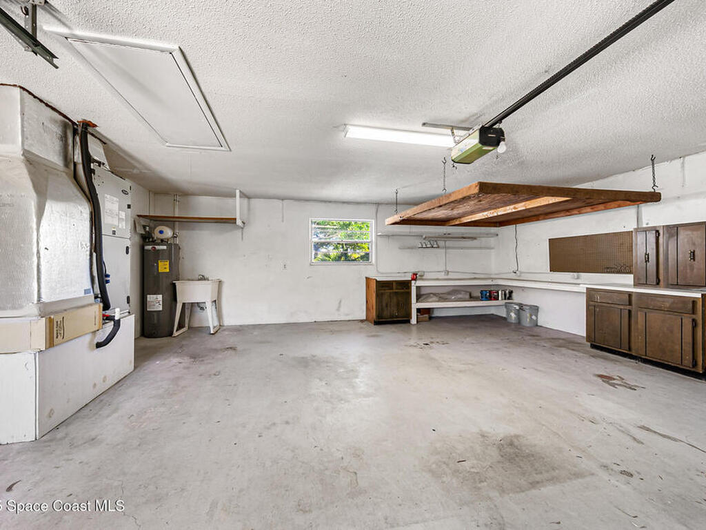 724 Puesta Del Sol Plaza, Indialantic, FL 32903