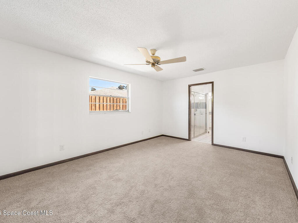 724 Puesta Del Sol Plaza, Indialantic, FL 32903