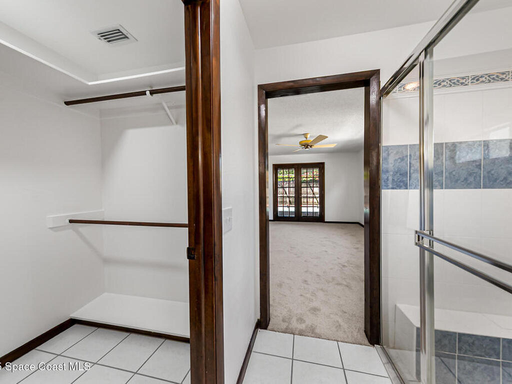 724 Puesta Del Sol Plaza, Indialantic, FL 32903