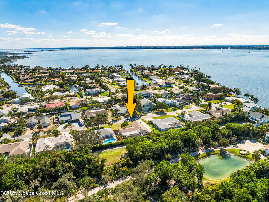 724 Puesta Del Sol Plaza, Indialantic, FL 32903