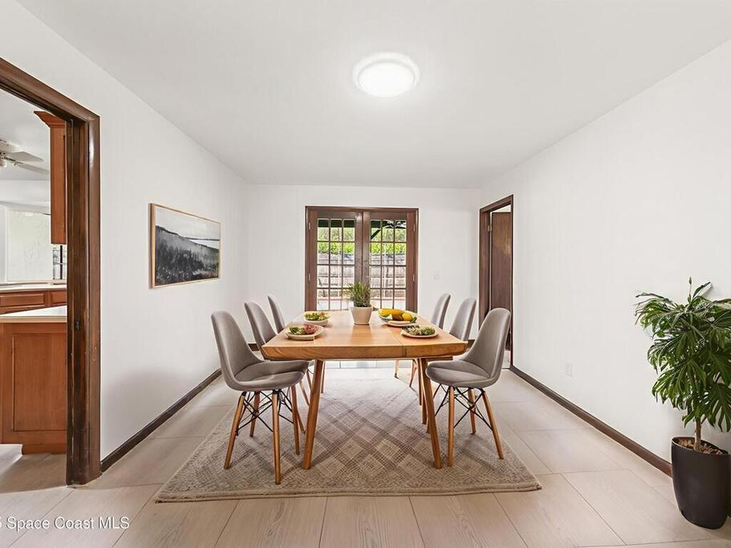 724 Puesta Del Sol Plaza, Indialantic, FL 32903