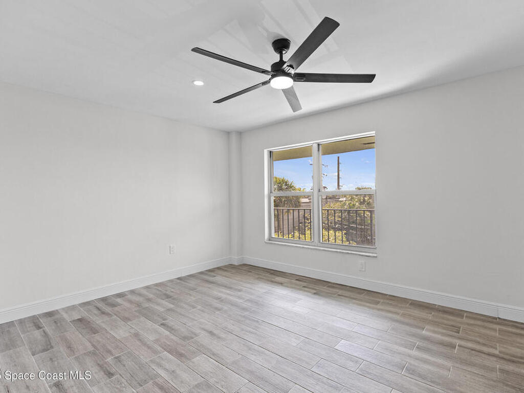 809 W Oakland Park Boulevard, Oakland Park, FL 33311