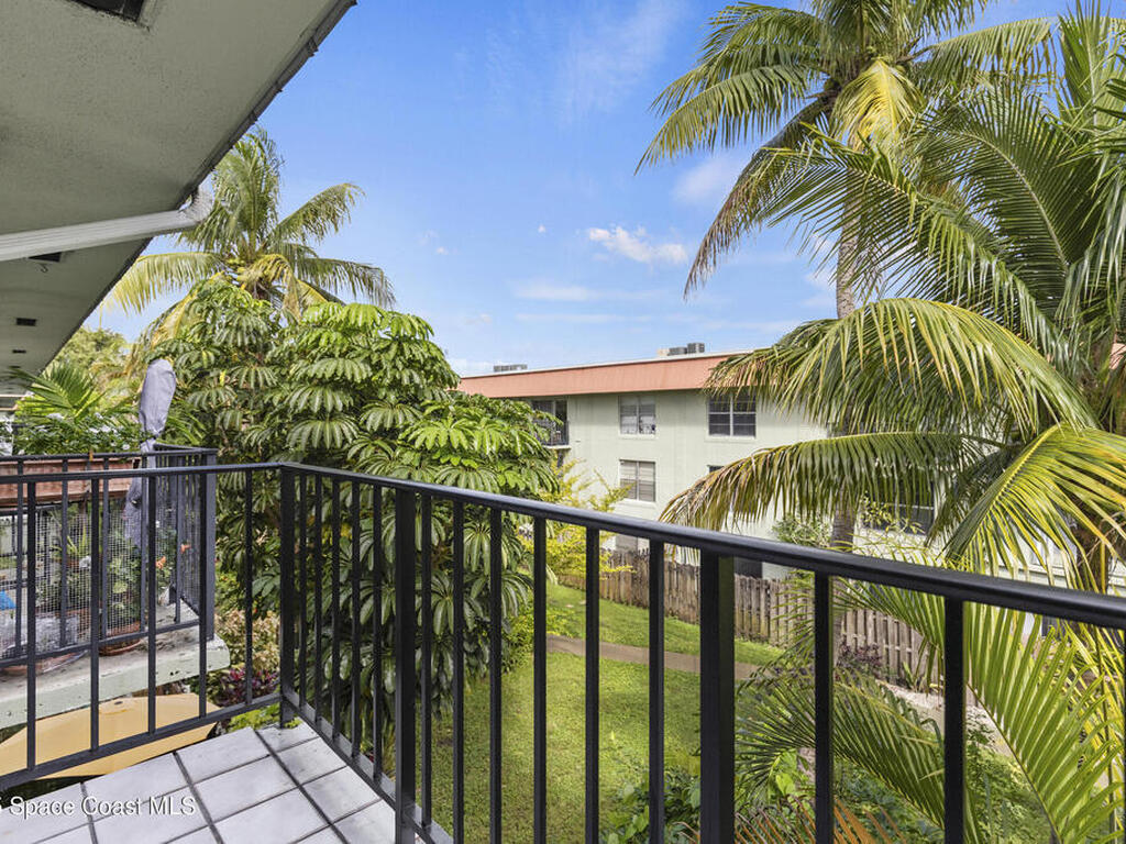 809 W Oakland Park Boulevard, Oakland Park, FL 33311