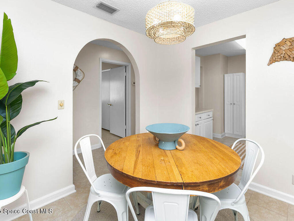 435 3rd Avenue, Indialantic, FL 32903