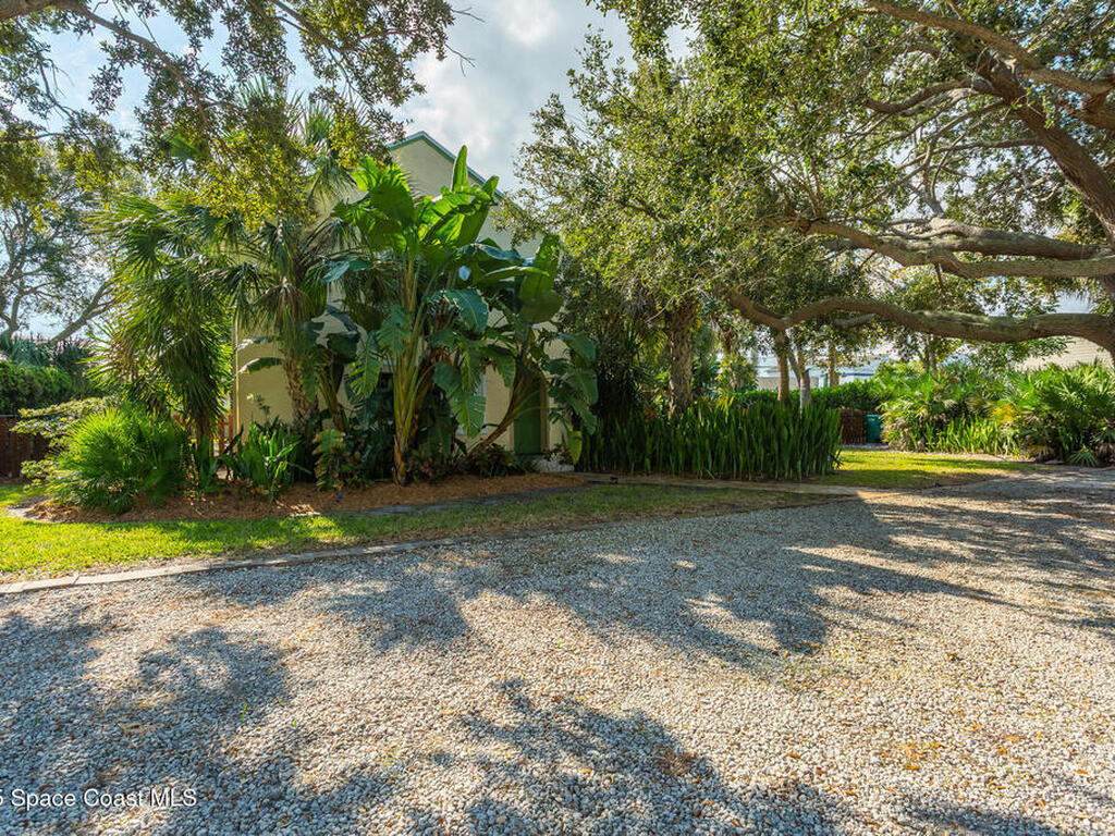 435 3rd Avenue, Indialantic, FL 32903
