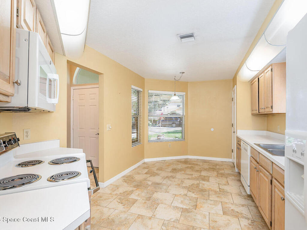 3030 La Cita Lane, Titusville, FL 32780