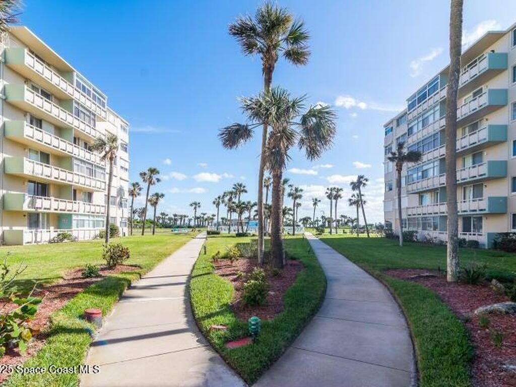 2020 N Atlantic Avenue, Cocoa Beach, FL 32931