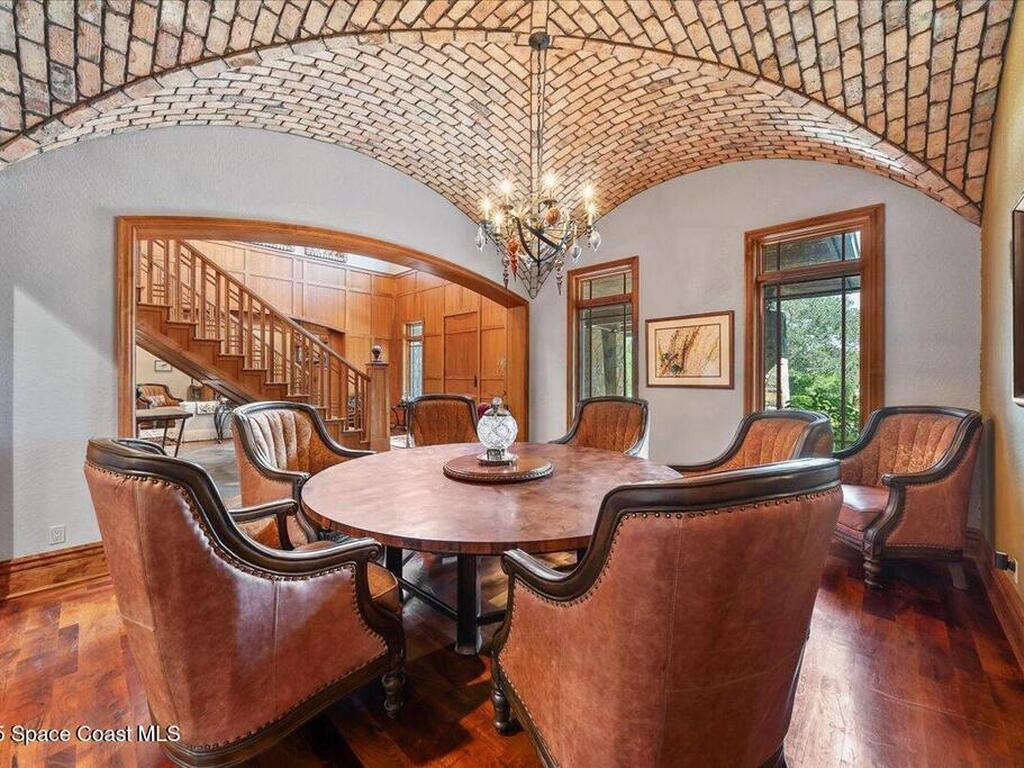 586 Wethersfield Place, Suntree, FL 32940