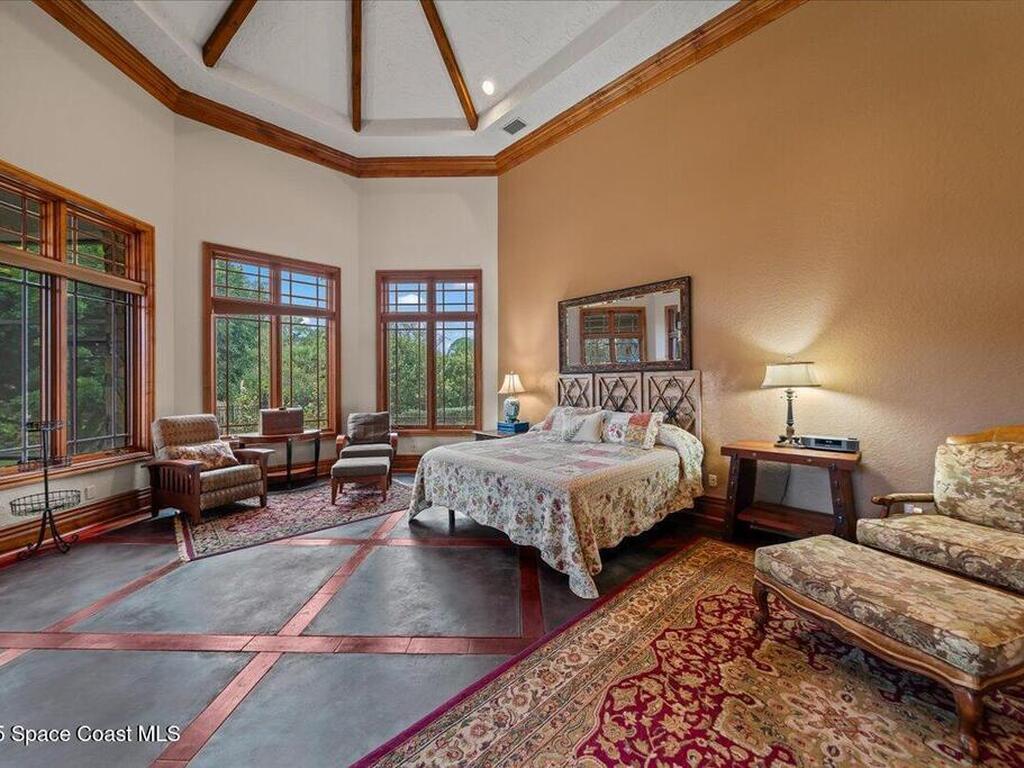 586 Wethersfield Place, Suntree, FL 32940