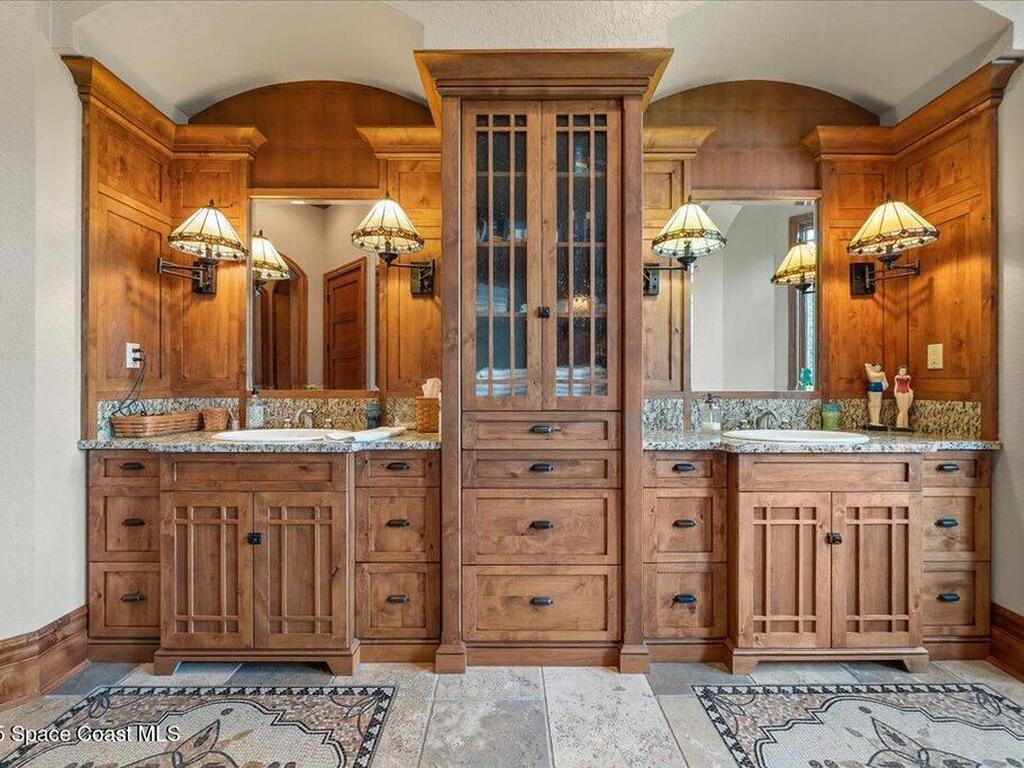 586 Wethersfield Place, Suntree, FL 32940