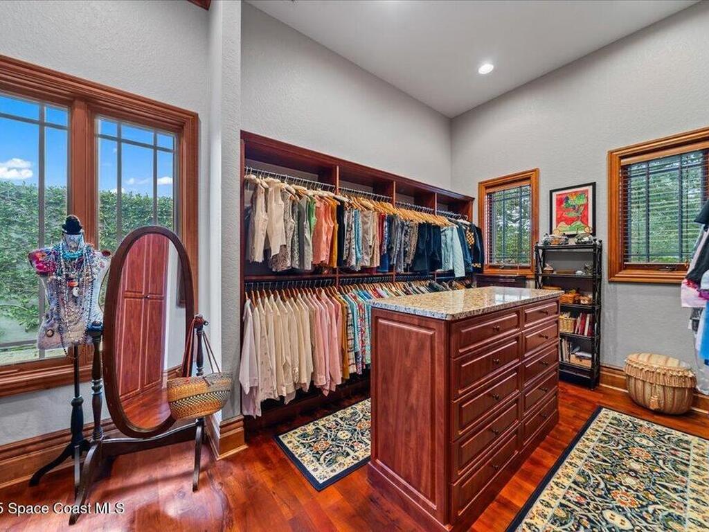 586 Wethersfield Place, Suntree, FL 32940