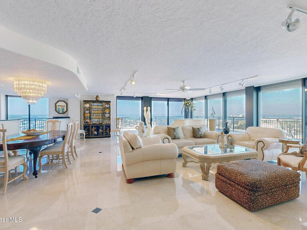 2100 N Atlantic Avenue, Cocoa Beach, FL 32931