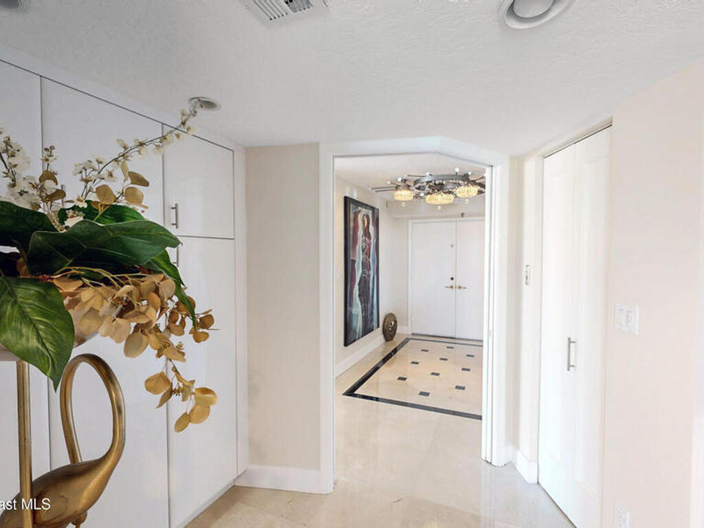 2100 N Atlantic Avenue, Cocoa Beach, FL 32931