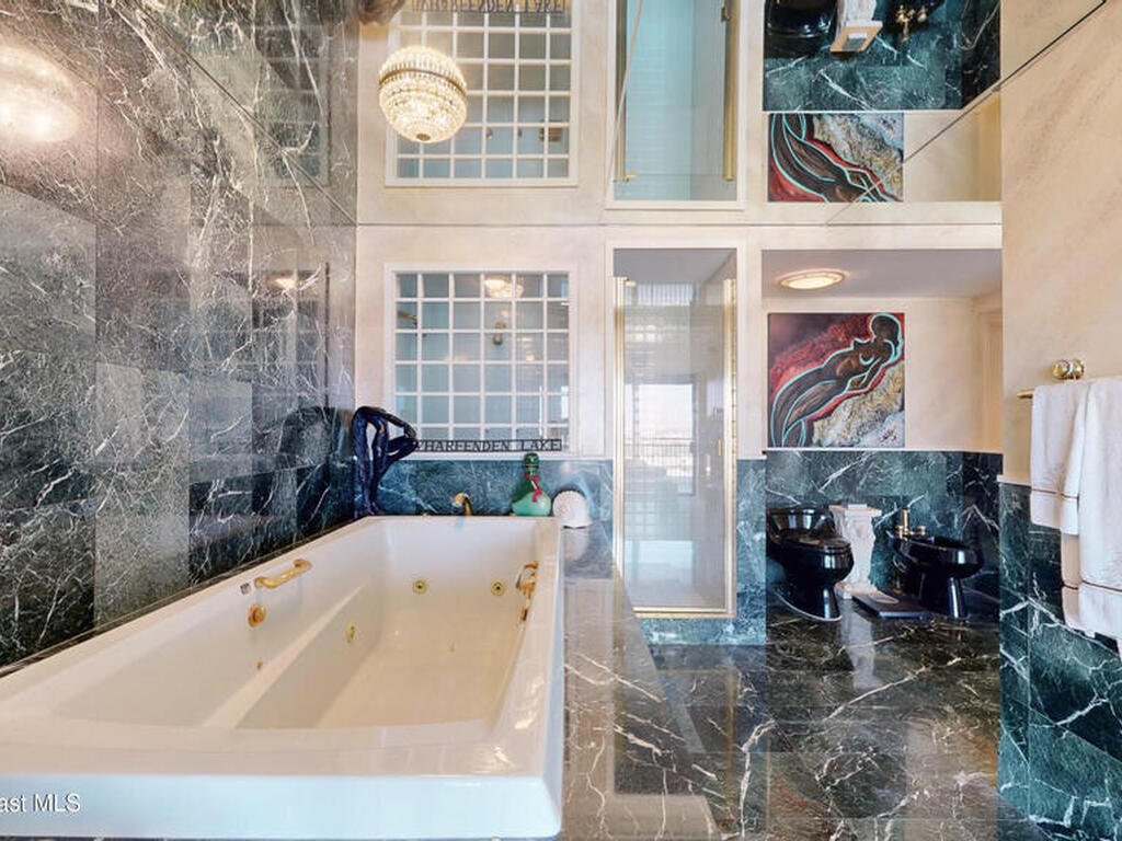 2100 N Atlantic Avenue, Cocoa Beach, FL 32931