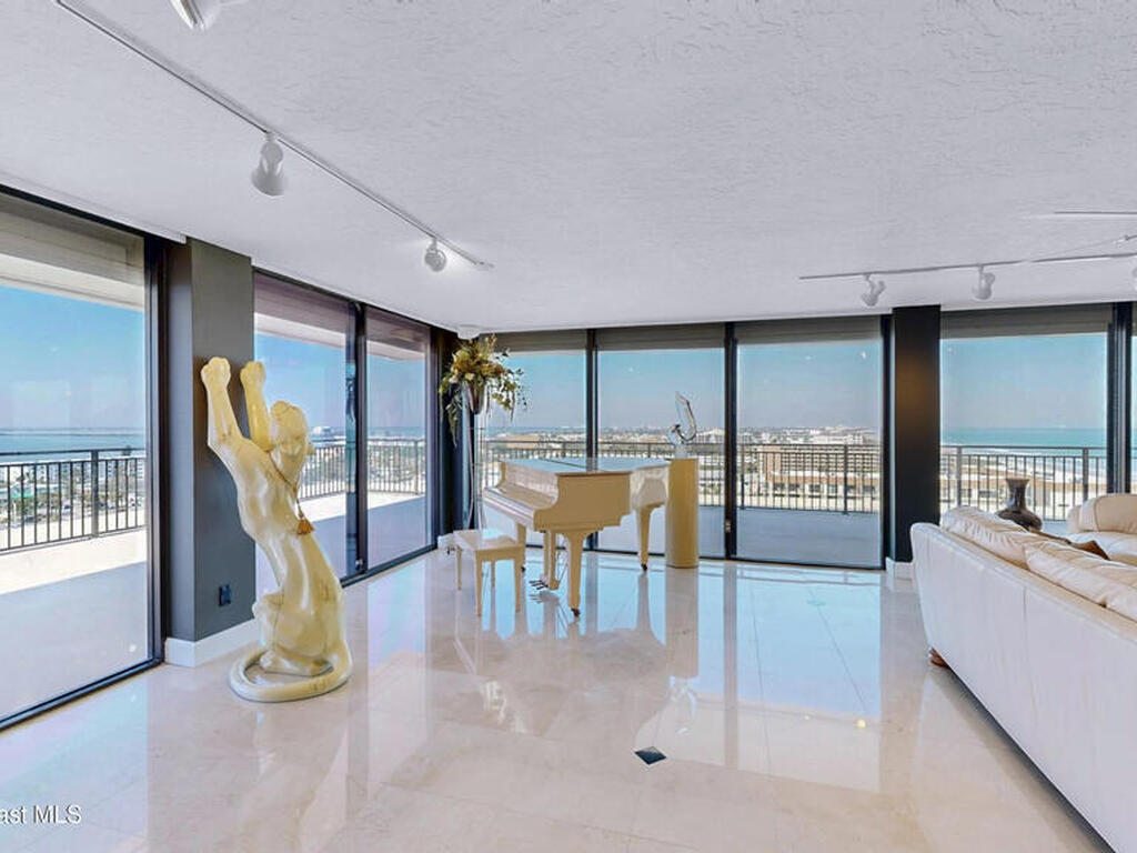 2100 N Atlantic Avenue, Cocoa Beach, FL 32931