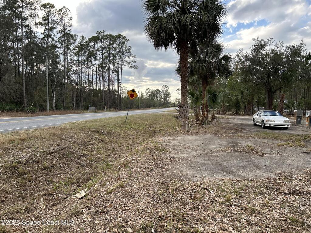 882 County Road 310, Interlachen, FL 32148