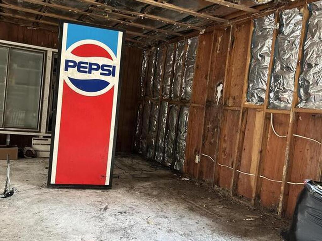 882 County Road 310, Interlachen, FL 32148