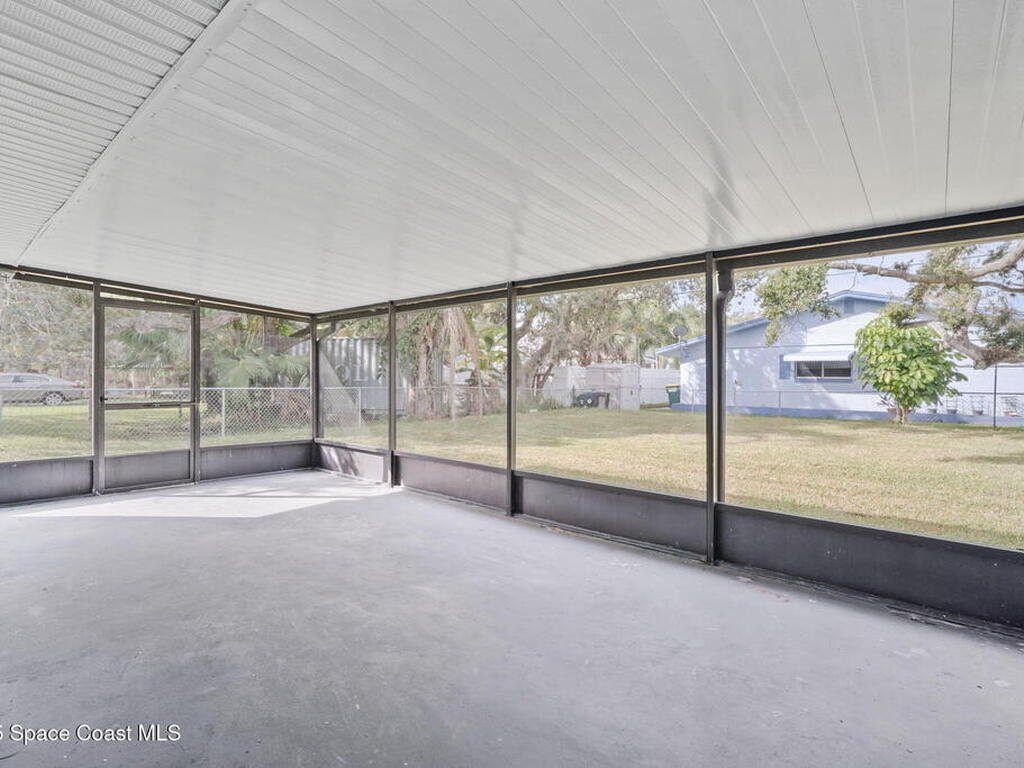 150 Cedar Avenue, Cocoa Beach, FL 32931