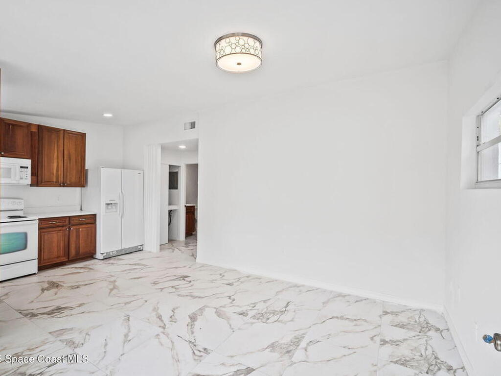 150 Cedar Avenue, Cocoa Beach, FL 32931