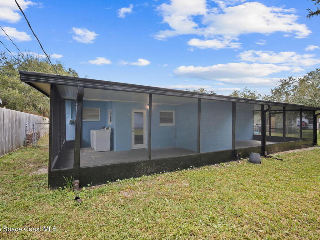 150 Cedar Avenue, Cocoa Beach, FL 32931