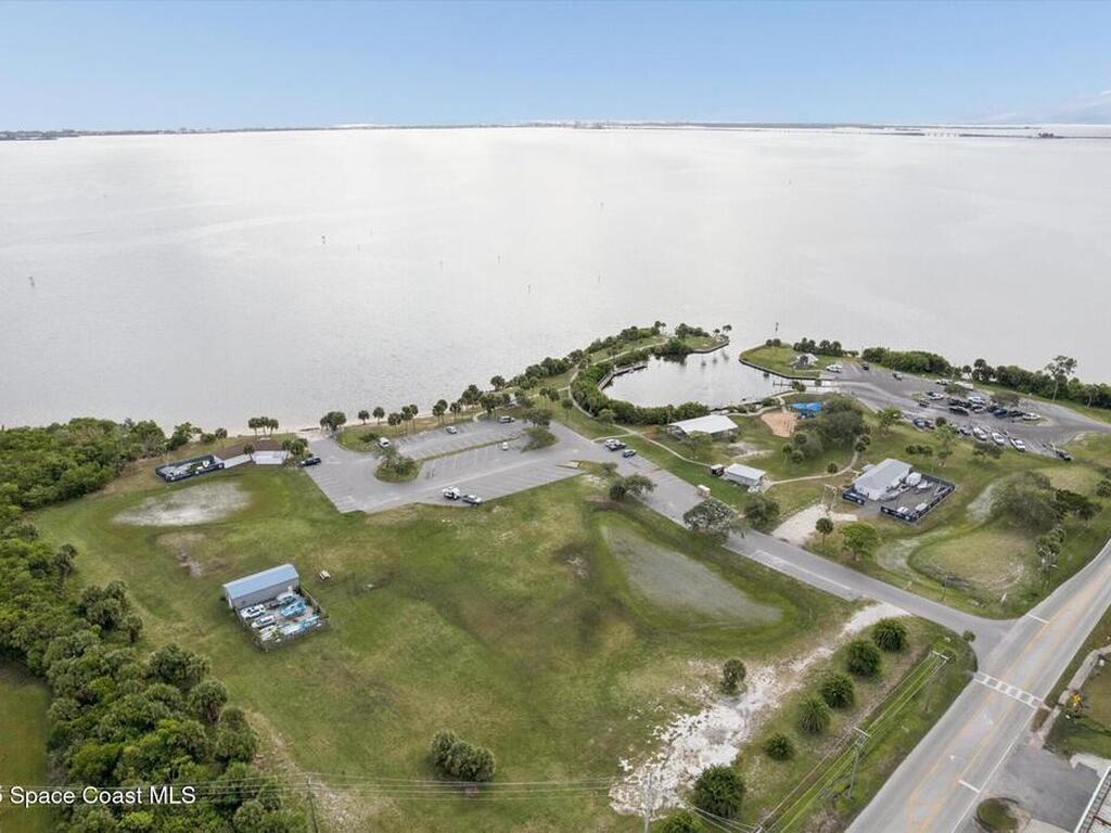 480 N Banana River Drive, Merritt Island, FL 32952