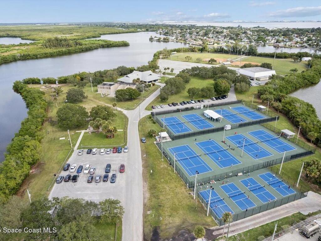 480 N Banana River Drive, Merritt Island, FL 32952