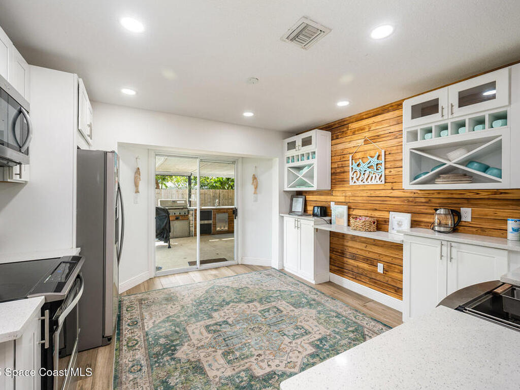 113 W Leon Lane, Cocoa Beach, FL 32931