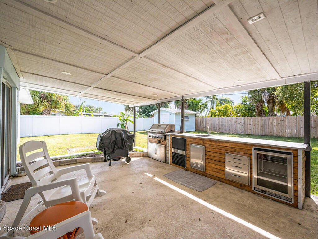 113 W Leon Lane, Cocoa Beach, FL 32931