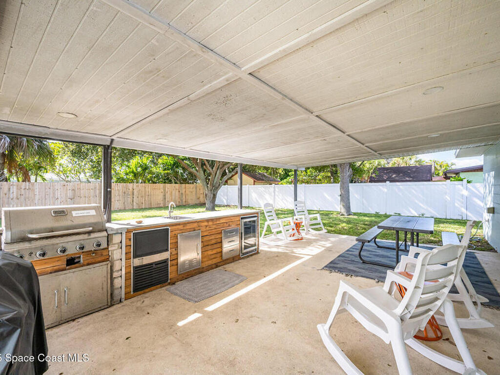 113 W Leon Lane, Cocoa Beach, FL 32931