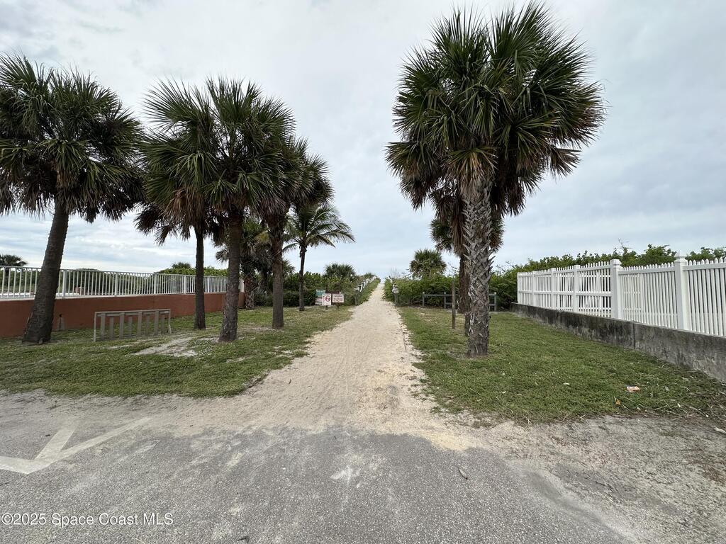 113 W Leon Lane, Cocoa Beach, FL 32931