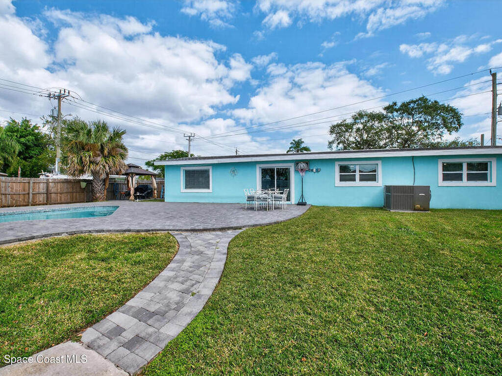 635 Barrett Drive, Merritt Island, FL 32952