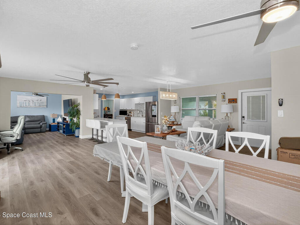 635 Barrett Drive, Merritt Island, FL 32952