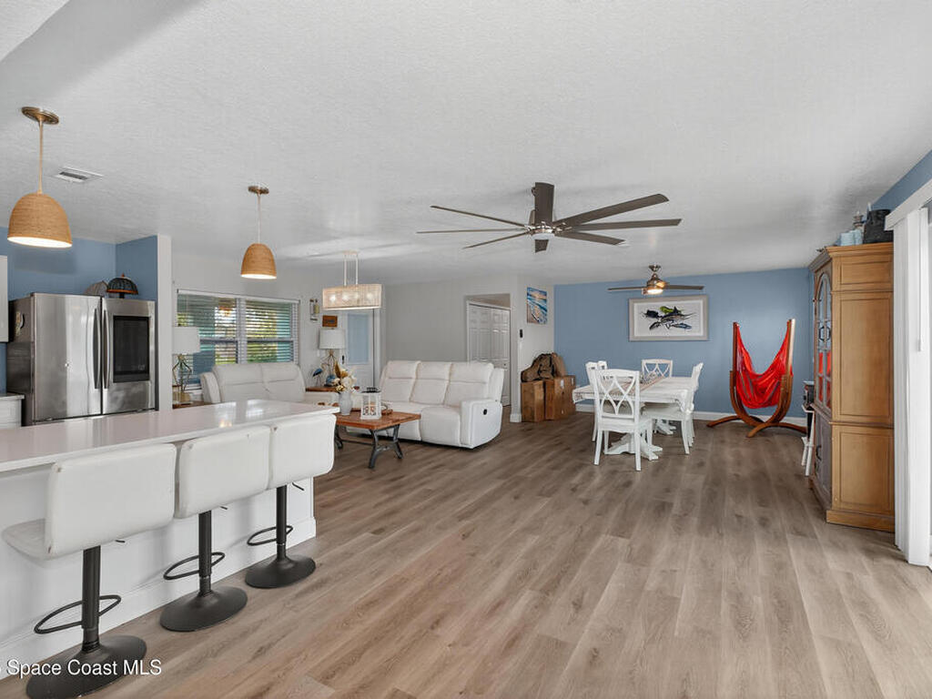 635 Barrett Drive, Merritt Island, FL 32952