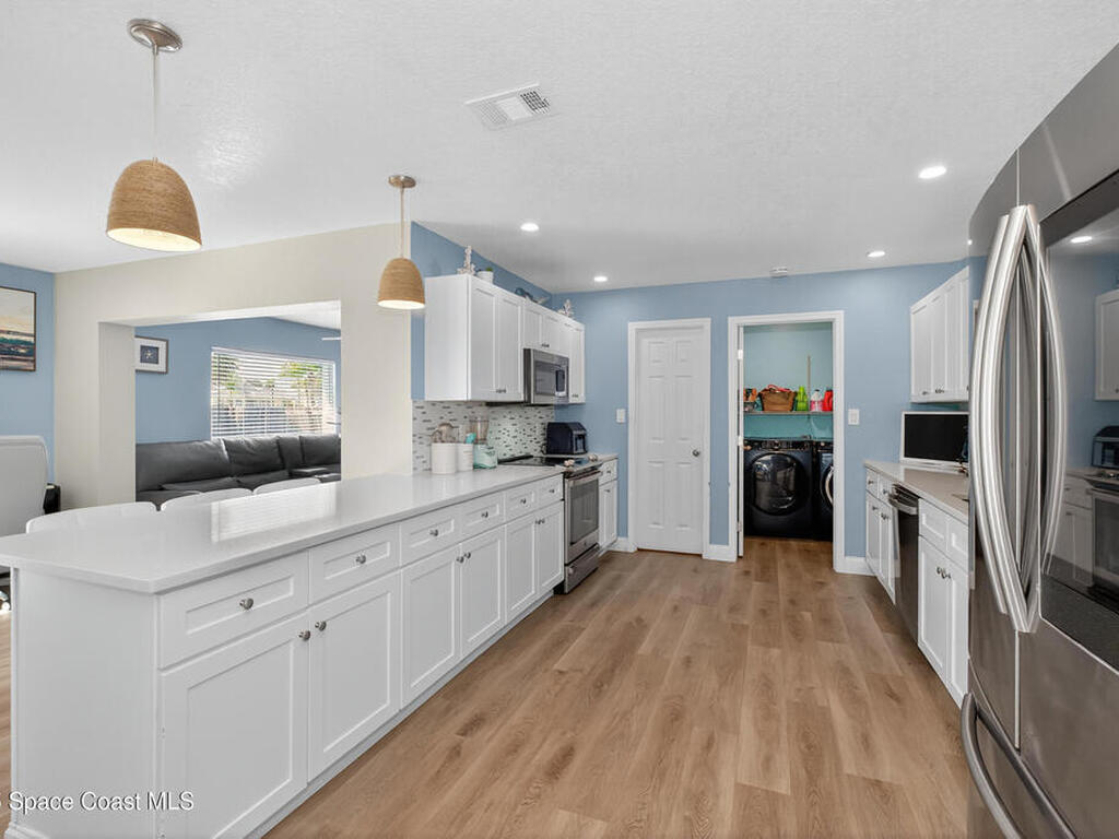 635 Barrett Drive, Merritt Island, FL 32952