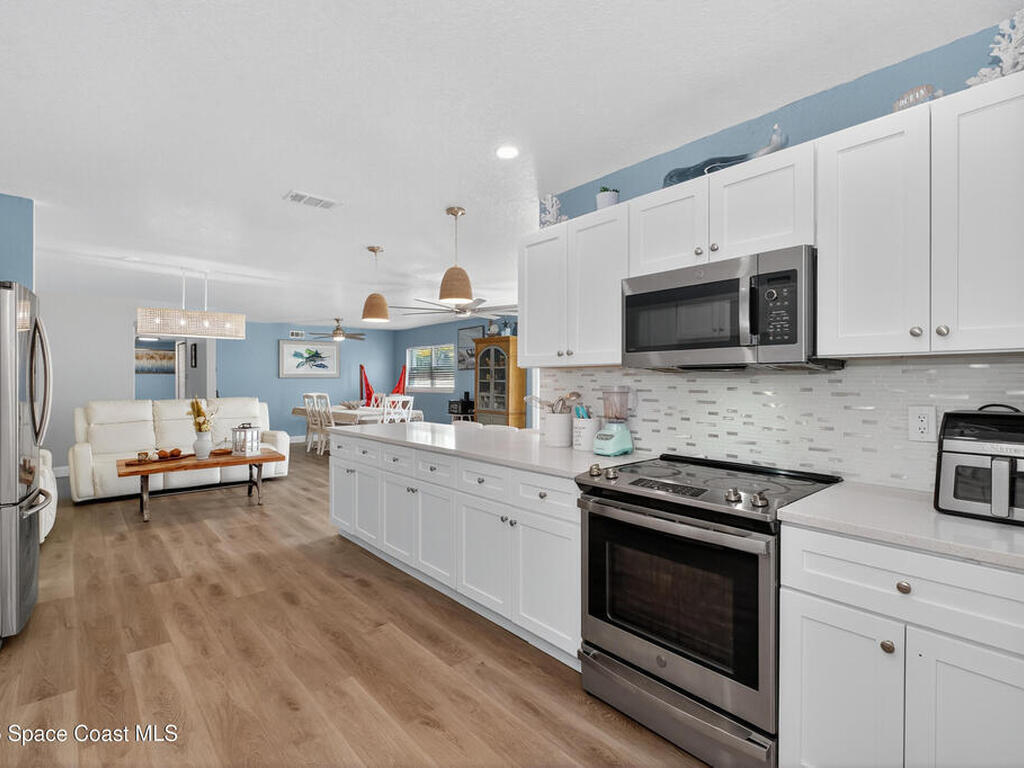 635 Barrett Drive, Merritt Island, FL 32952