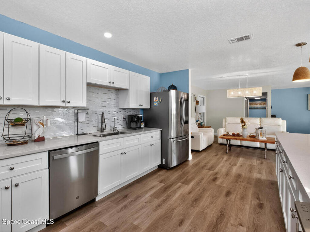 635 Barrett Drive, Merritt Island, FL 32952