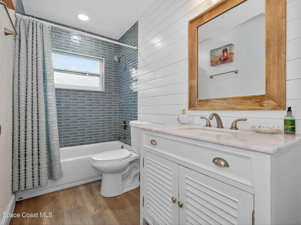 635 Barrett Drive, Merritt Island, FL 32952