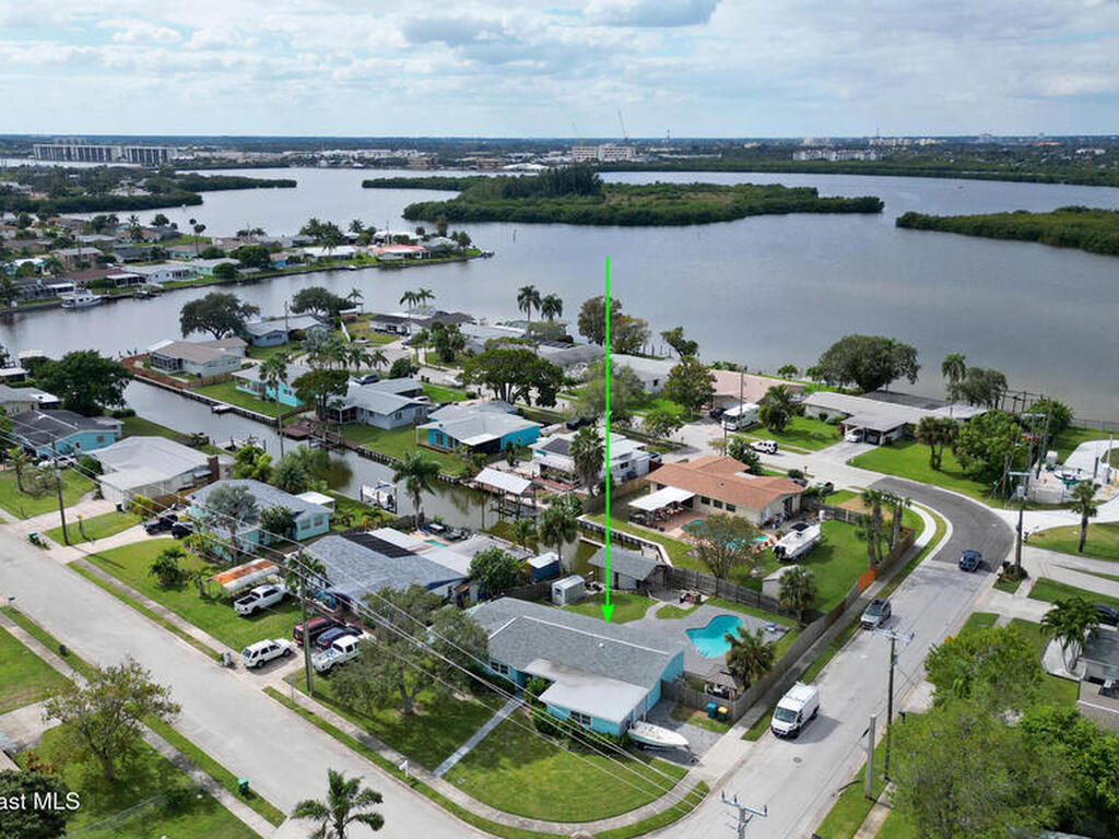 635 Barrett Drive, Merritt Island, FL 32952