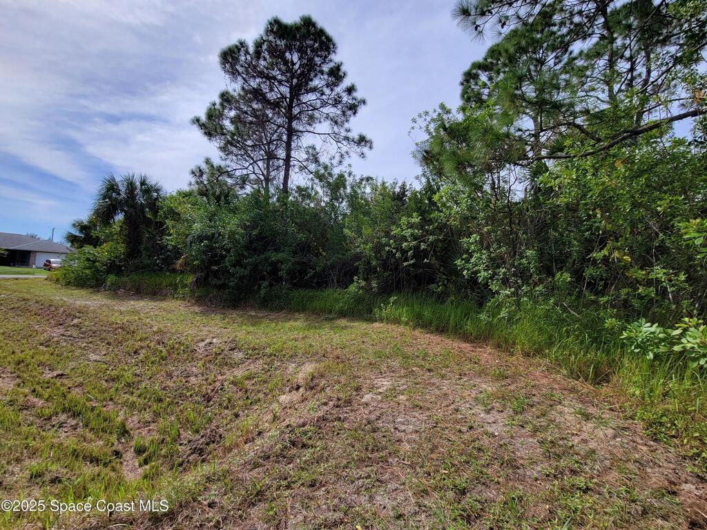 121 Halloran Street, Palm Bay, FL 32909