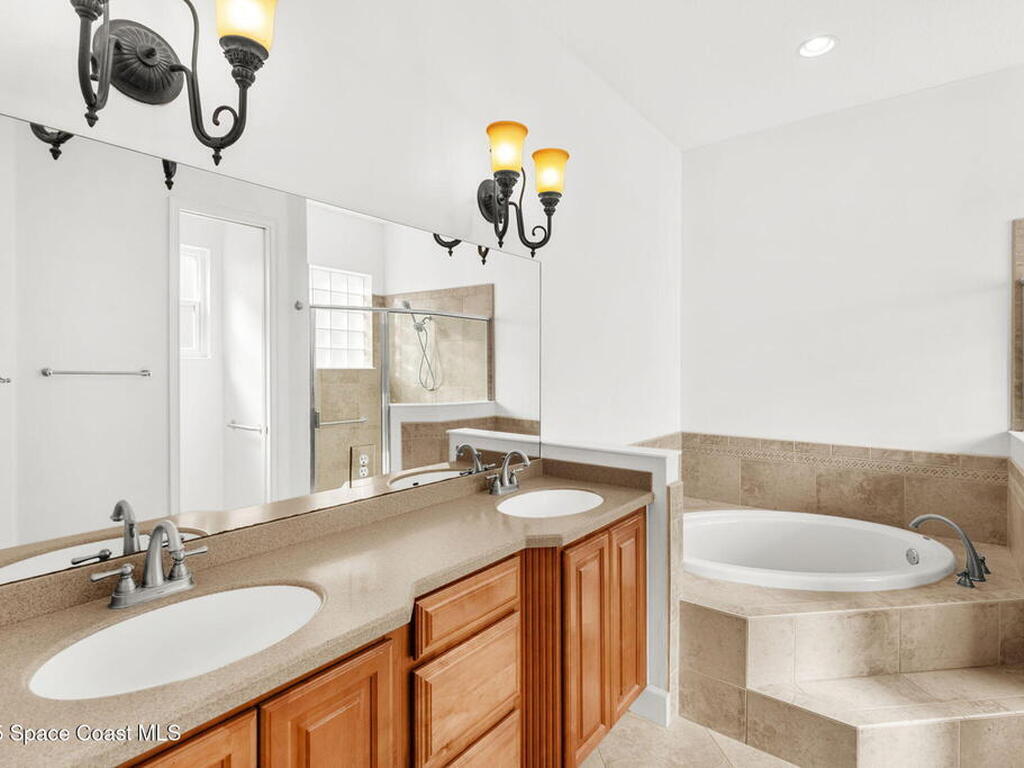 4034 Waterloo Place, Melbourne, FL 32940