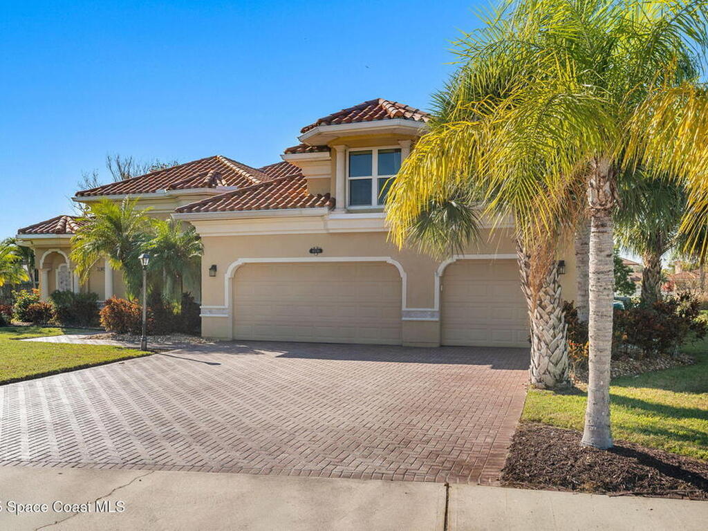 4034 Waterloo Place, Melbourne, FL 32940