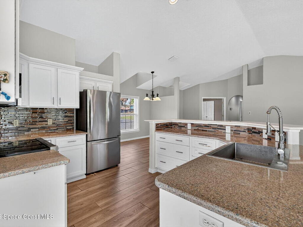 3401 Indian Trail, Eustis, FL 32736