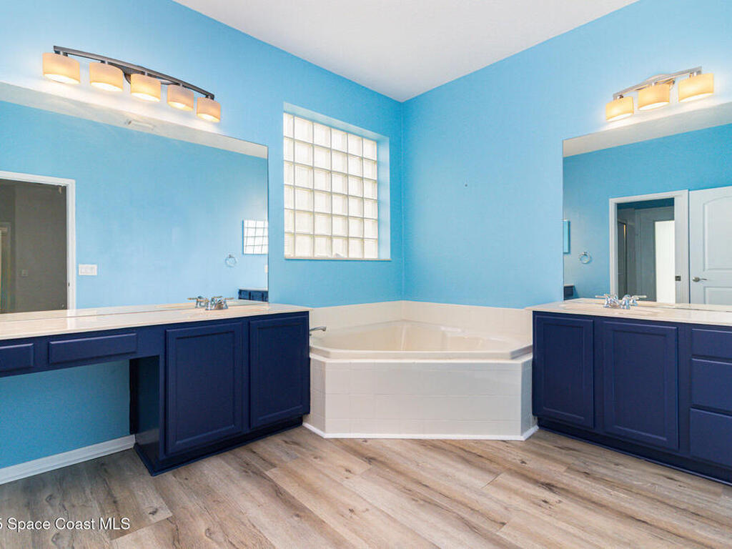 1451 Grand Cayman Drive, Merritt Island, FL 32952