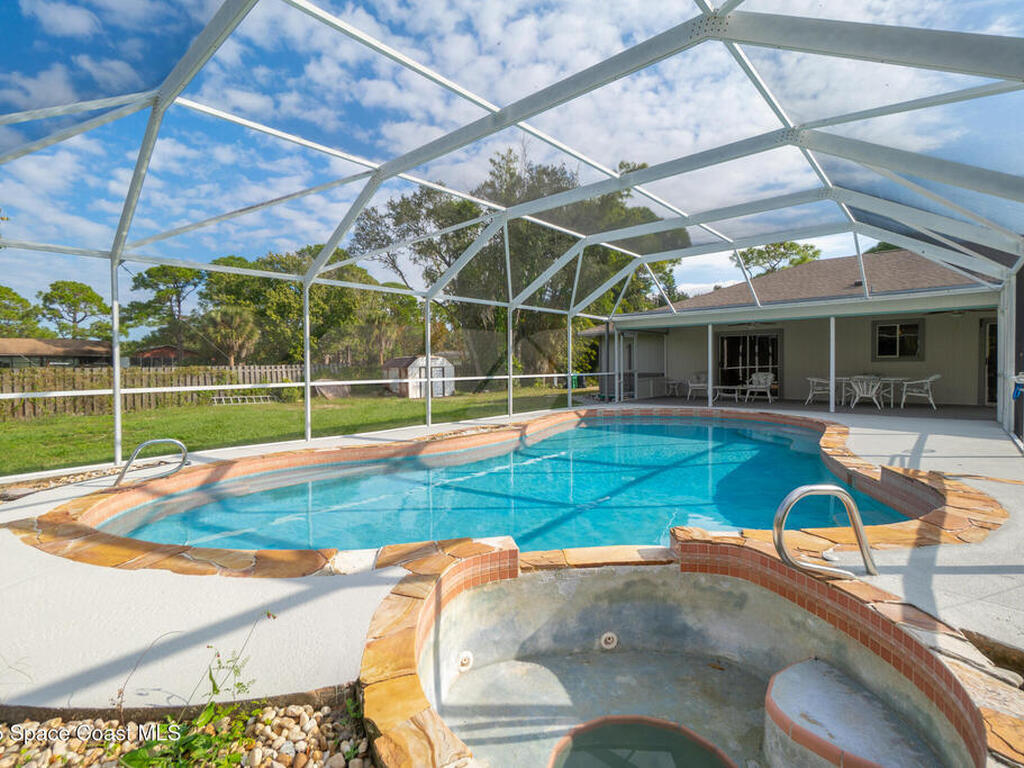 5775 Broad Acres Street, Merritt Island, FL 32953