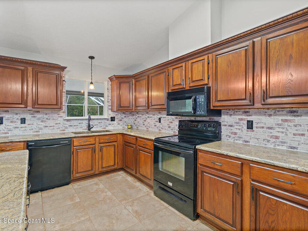 5775 Broad Acres Street, Merritt Island, FL 32953