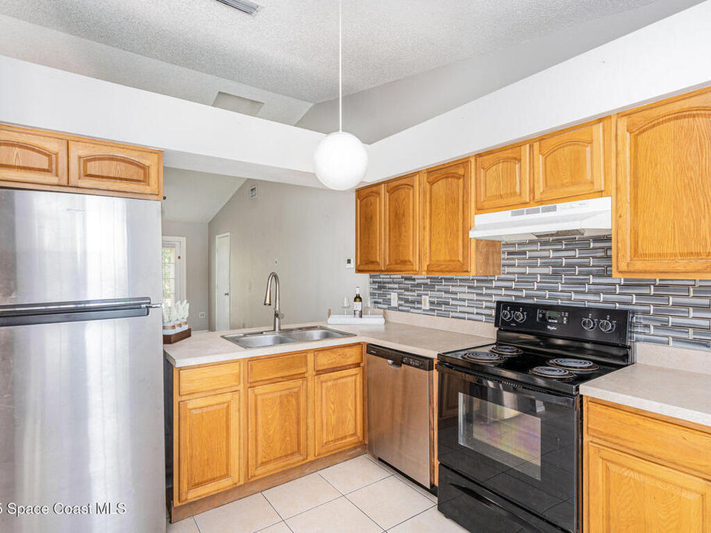 1193 Kenmore Street, Palm Bay, FL 32907